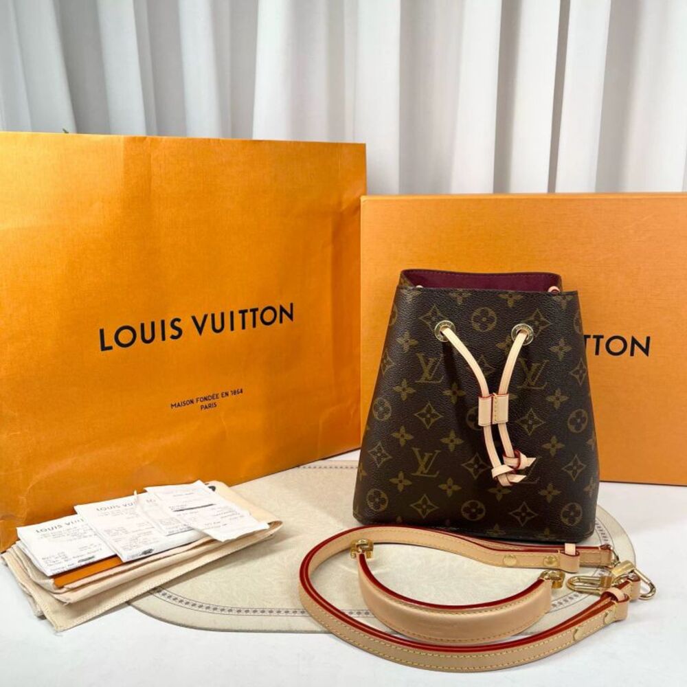 Louis Vuitton Women Pre-Loved Bag Very Good Condition